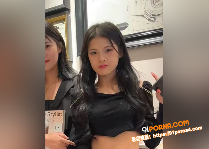 符文女战士精神小妹直播性...（2）