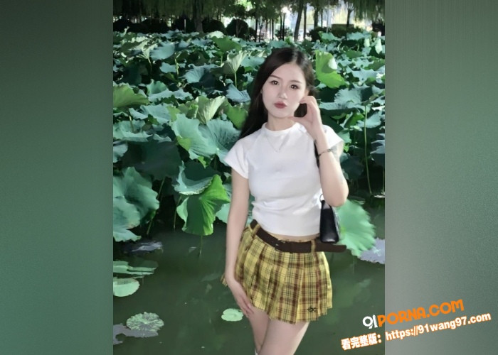江苏学院大学生妹子 穿上...（4）