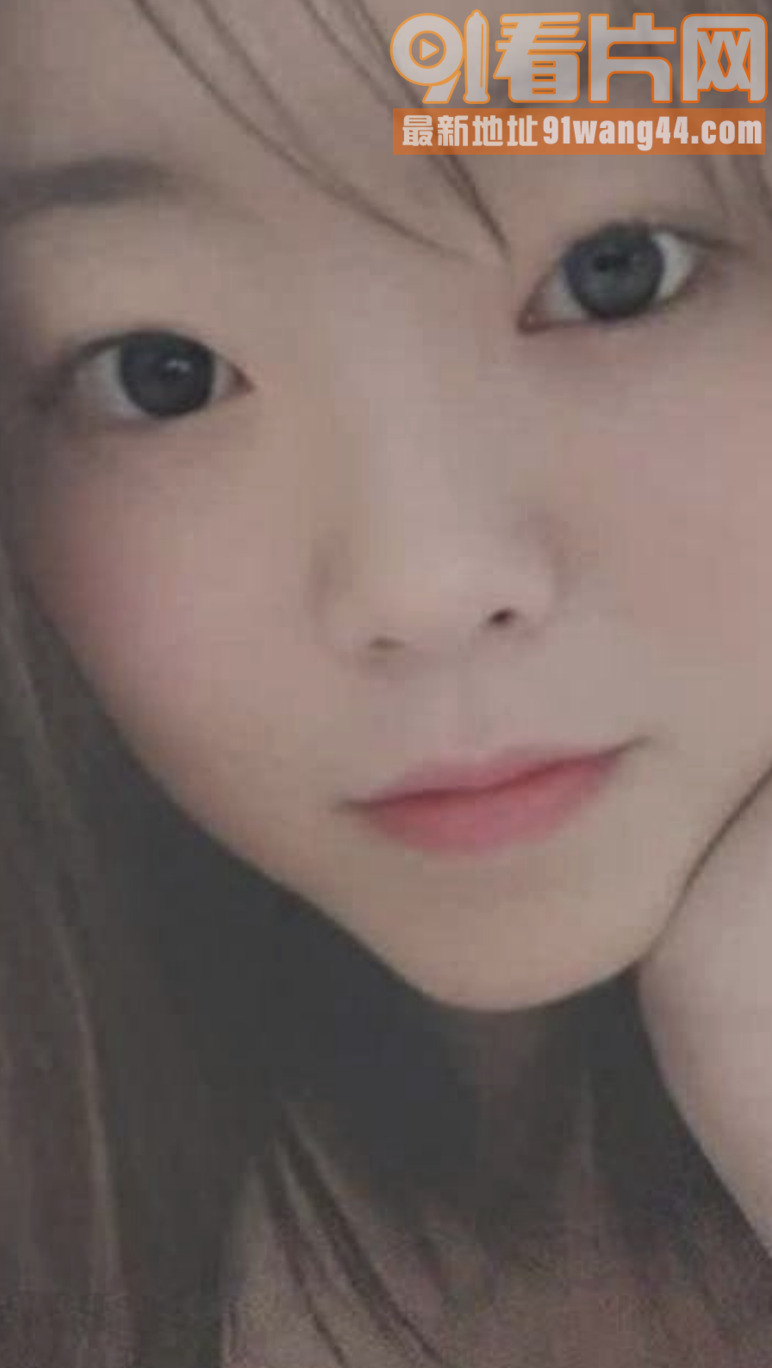 20岁暨南大学 钟绮晴 ...（2）