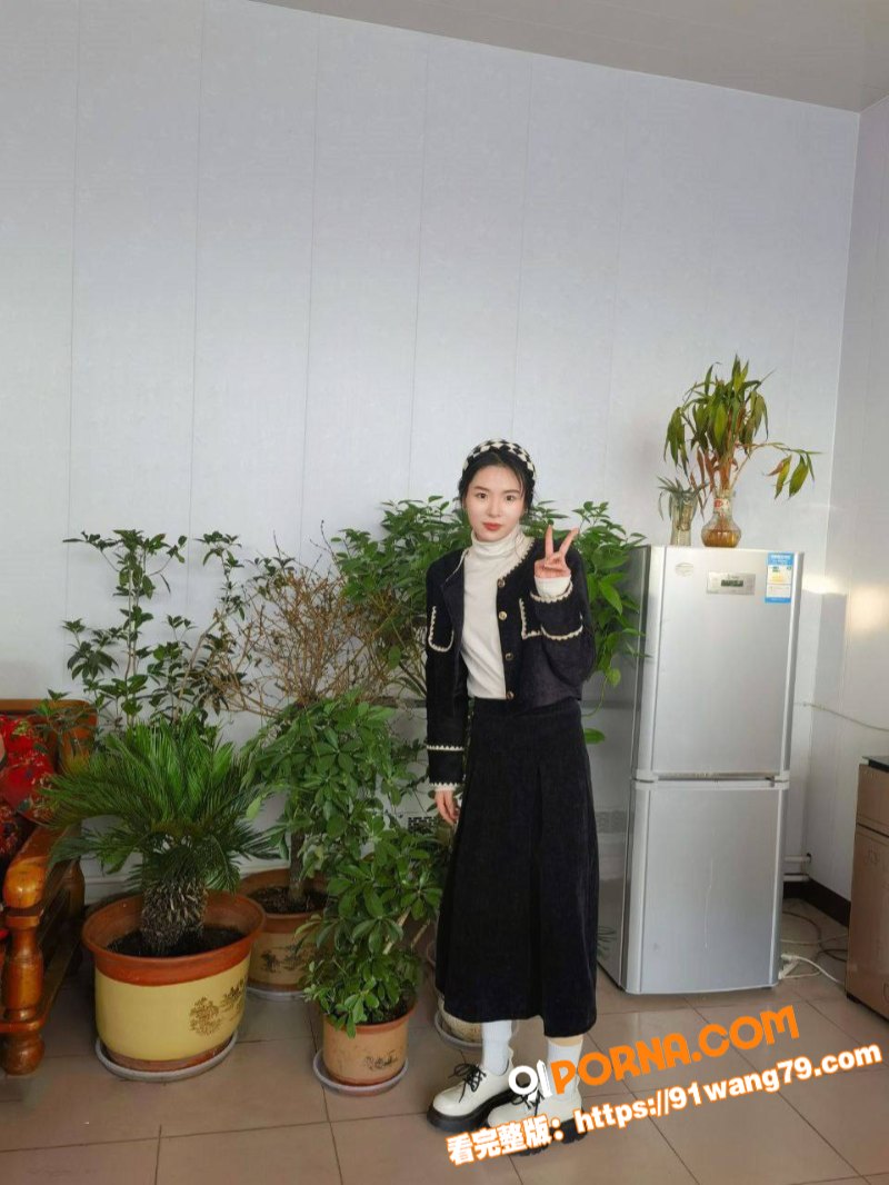 高颜值清纯大三嫩妹 表明...（7）