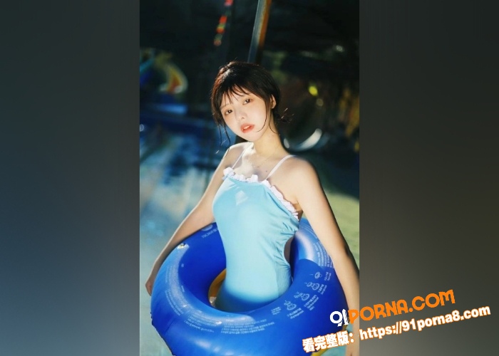 极度反差美少女李月的日常...（1）