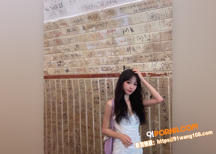 河南郑州已婚少妇 背着老...（4）