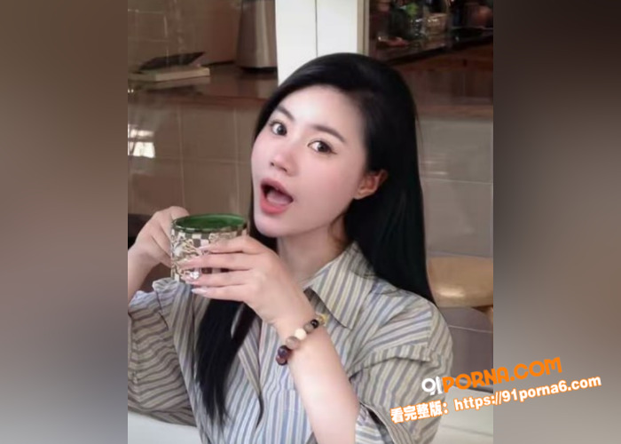 24岁巨乳女公关下班后遭...（2）