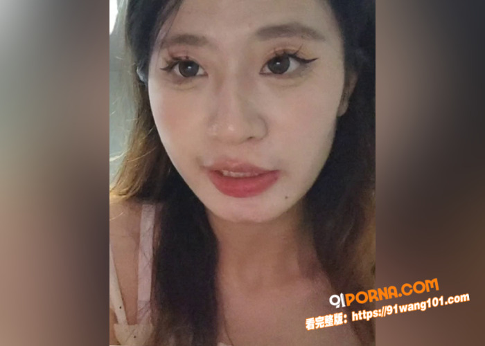 高颜值少女自拍啪啪视频被...（1）