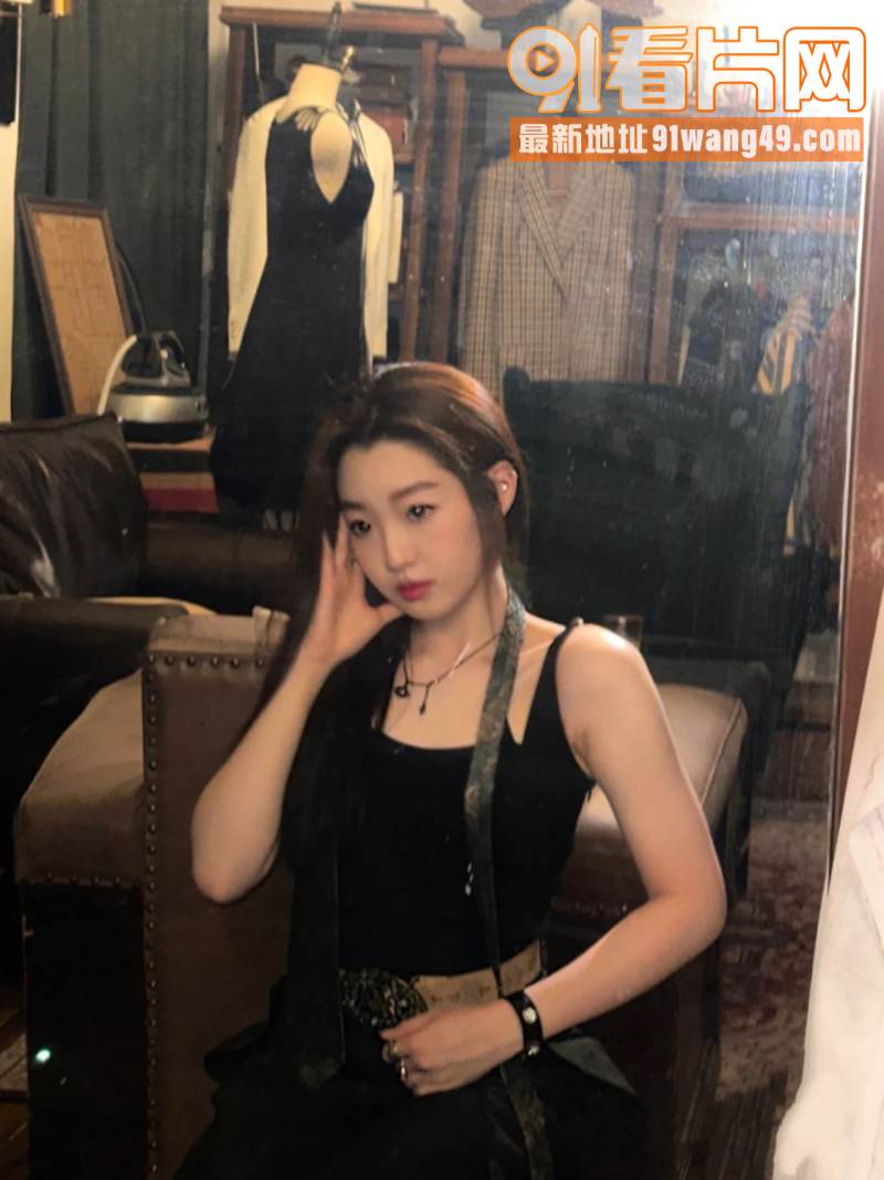 极品反差婊 京城小护士 ...（1）