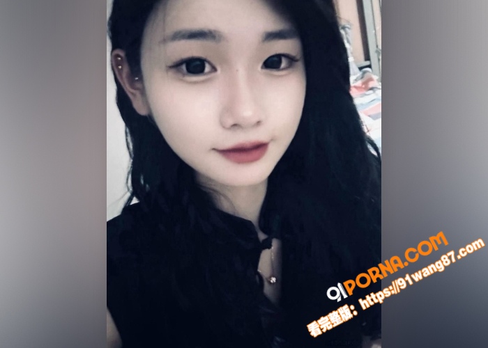 极品反差女大学生  自拍...（4）