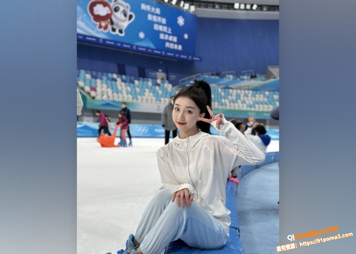 富二代约操高颜值少妇 镜...（2）